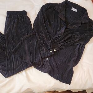 Elegant Black Ribbed Women's Pants & Shirt Pajama Set